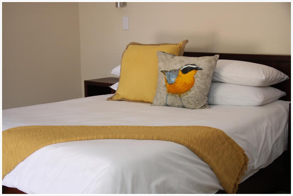 Be At Home Guesthouse Клерксдорп Номер фото